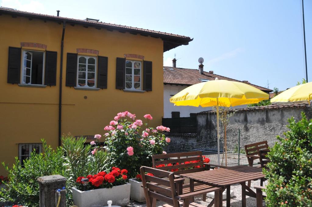 Villa Vinicia, Pool, Jacuzzi, Airco Domaso Luaran gambar