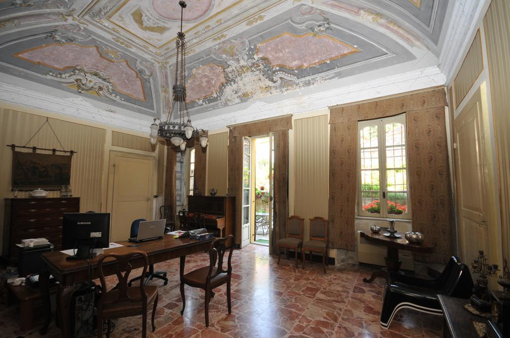 Villa Vinicia, Pool, Jacuzzi, Airco Domaso Luaran gambar