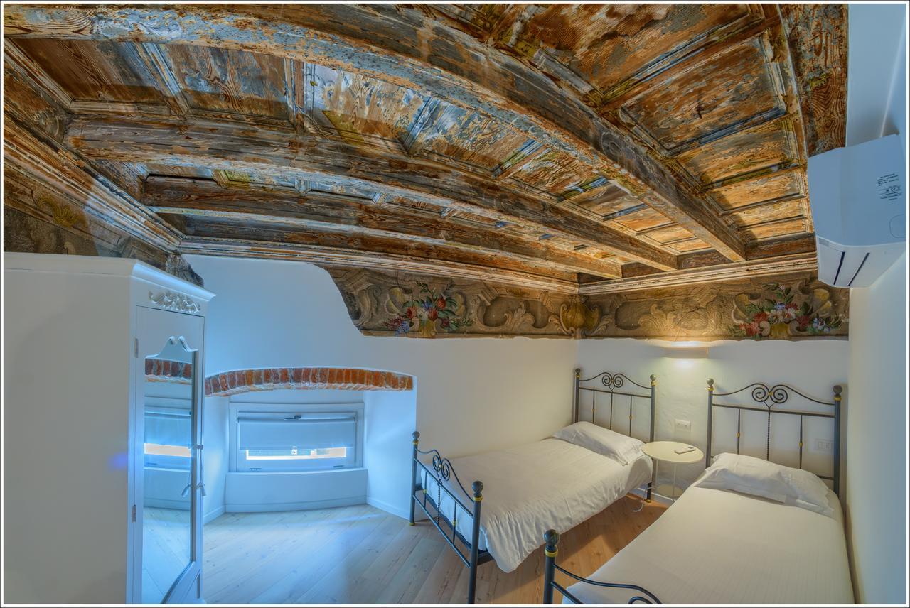 Villa Vinicia, Pool, Jacuzzi, Airco Domaso Luaran gambar